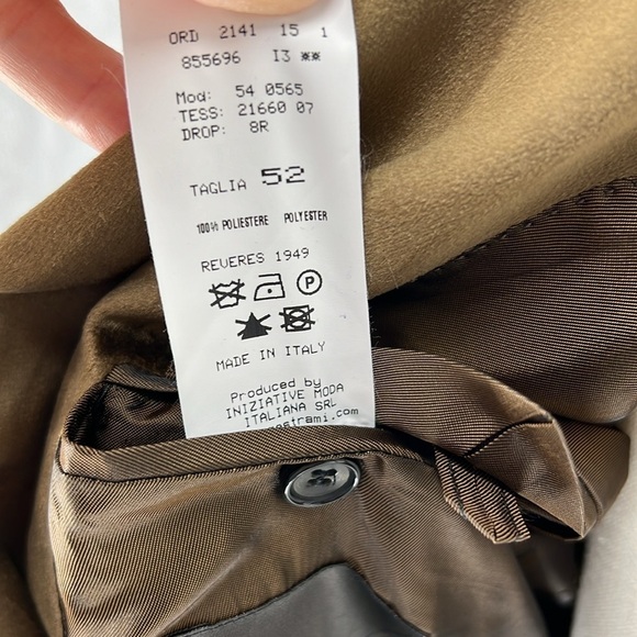 Men's Double-Breasted Brown Blazer - Picture 11 of 13